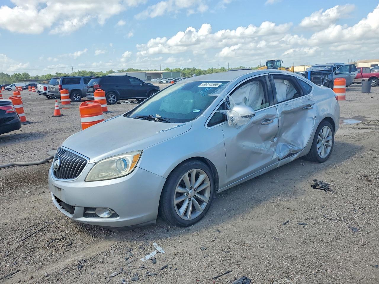 1G4PR5SK5D4187391 · 2013 BUICK VERANO