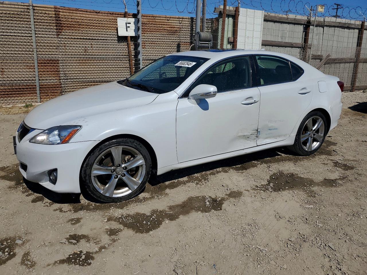 2011 LEXUS IS