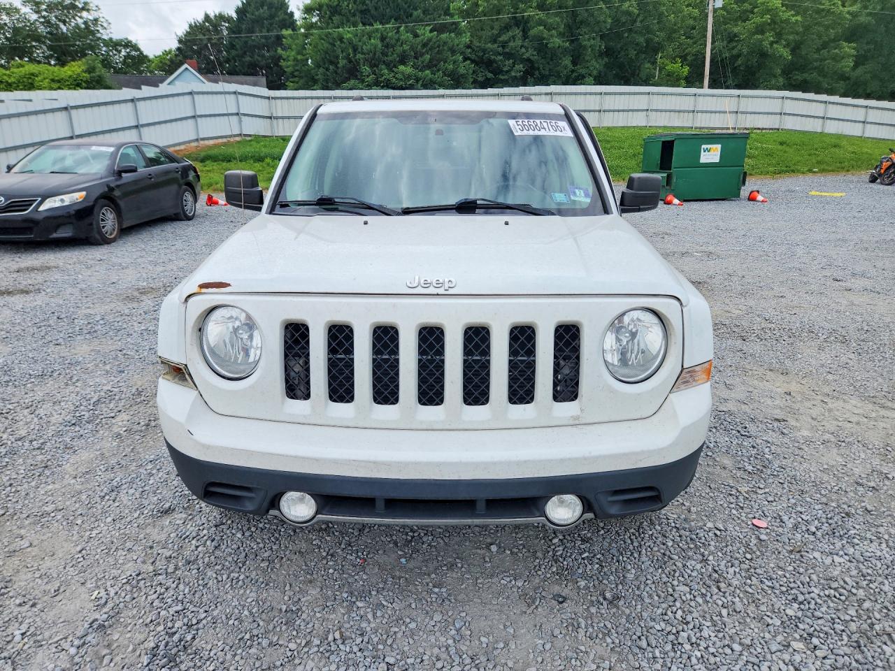 1C4NJRFB5HD205818 · 2017 JEEP PATRIOT · 5/13