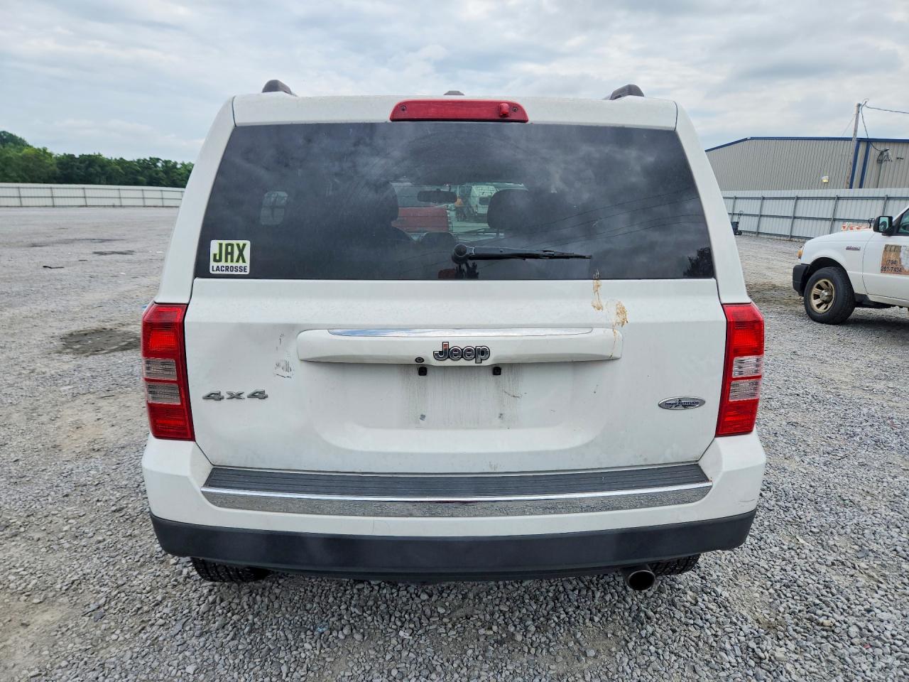 1C4NJRFB5HD205818 · 2017 JEEP PATRIOT · 6/13