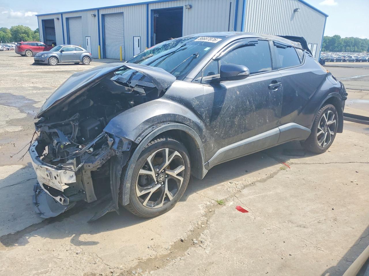 NMTKHMBX0JR021835 · 2018 TOYOTA C-HR
