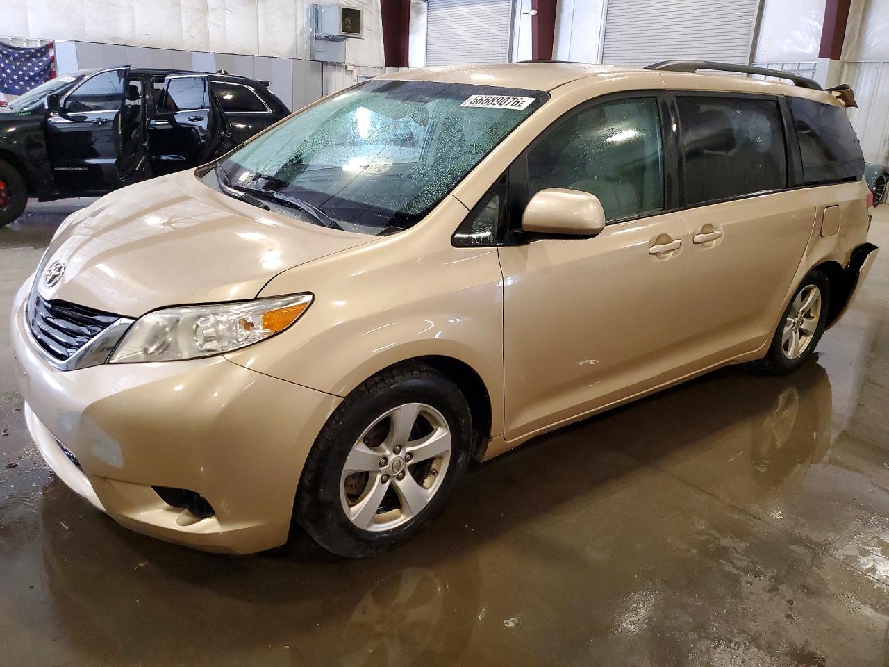5TDKK3DCXCS217095 · 2012 TOYOTA SIENNA
