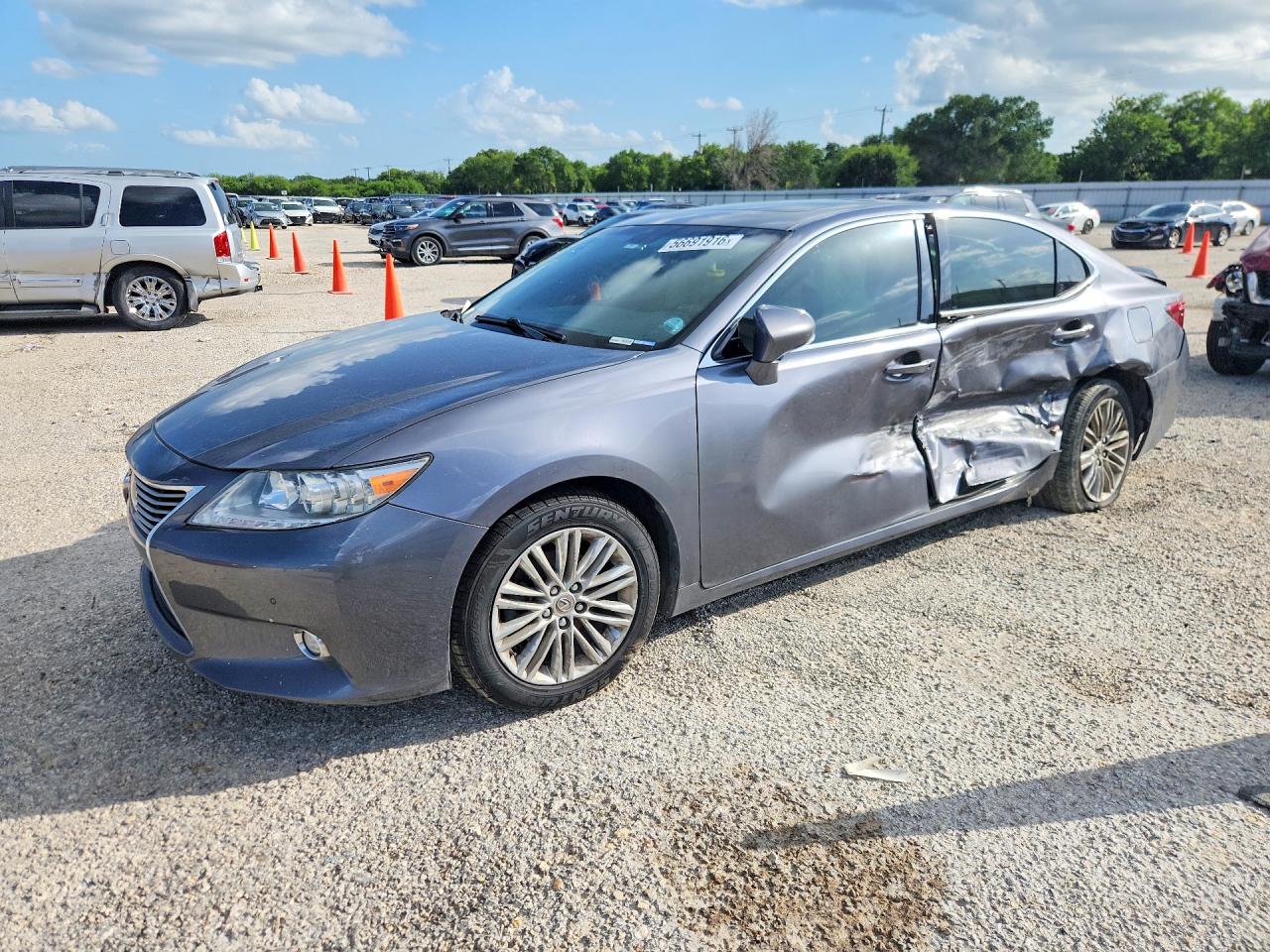 JTHBK1GG3E2149315 · 2014 LEXUS ES