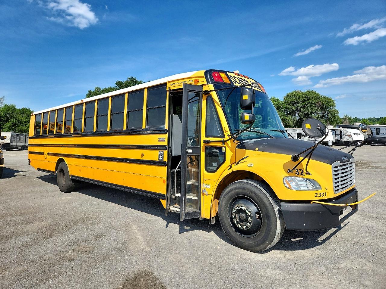 4UZABRDT0DCFA7891 · 2013 THOMAS SAF-T-LINER C2