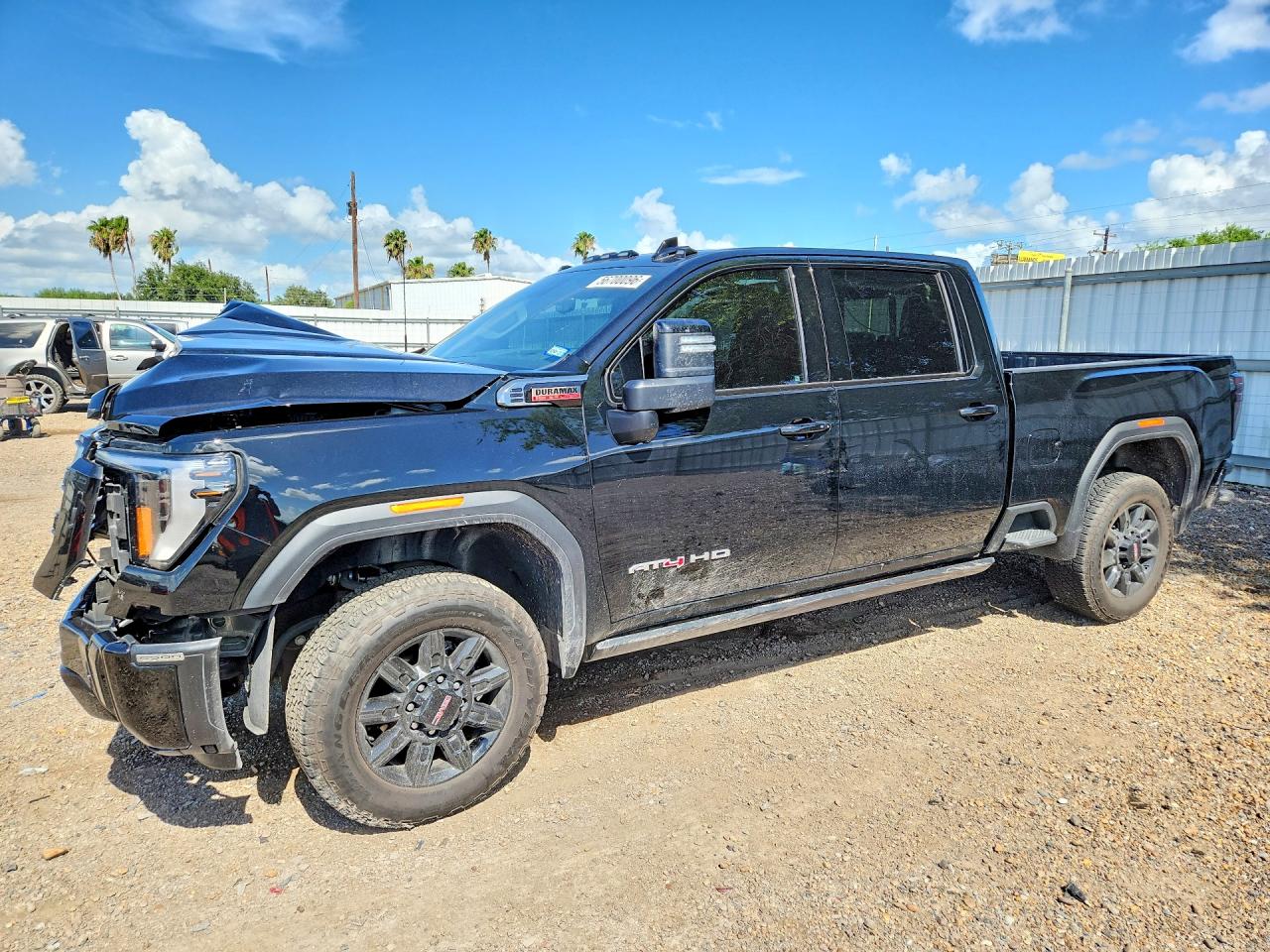 1GT4UPEY5TF106118 · 2026 GMC SIERRA