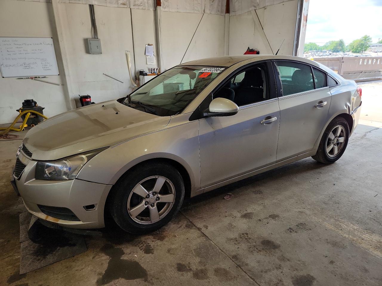 1G1PC5SB5D7235002 · 2013 CHEVROLET CRUZE