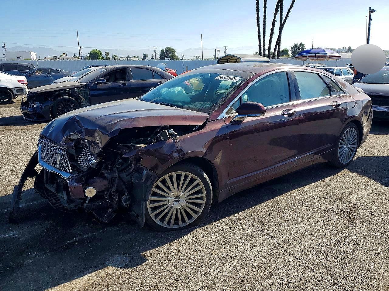 3LN6L5E9XHR641413 · 2017 LINCOLN MKZ