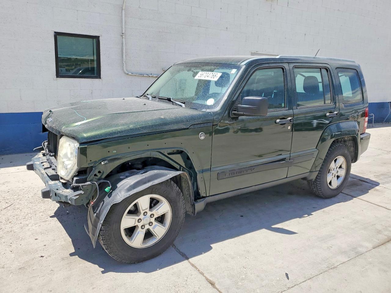 1C4PJMAKXCW102507 · 2012 JEEP LIBERTY