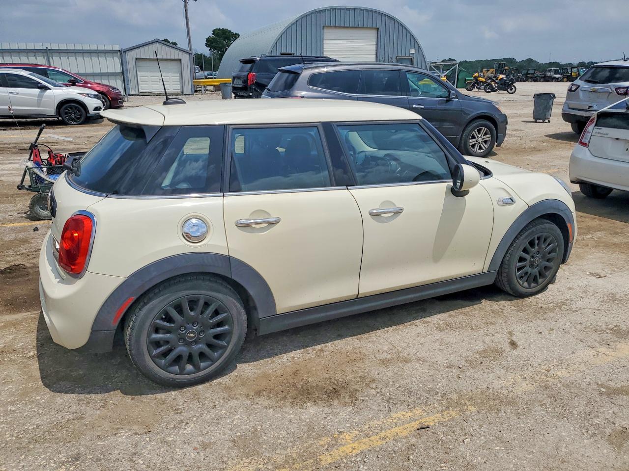 WMWXU3C55G2D29674 · 2016 MINI COOPER · 3/12