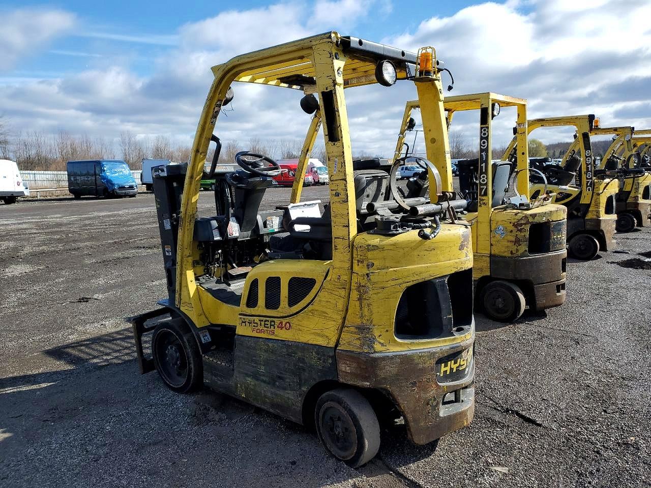 2008 HYSTER FORKLIFT · 3/10