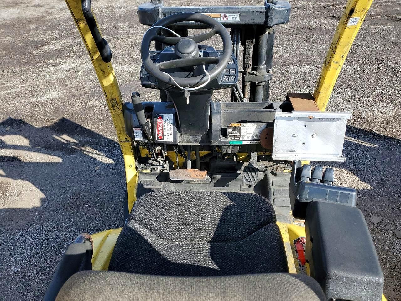 2008 HYSTER FORKLIFT · 6/10