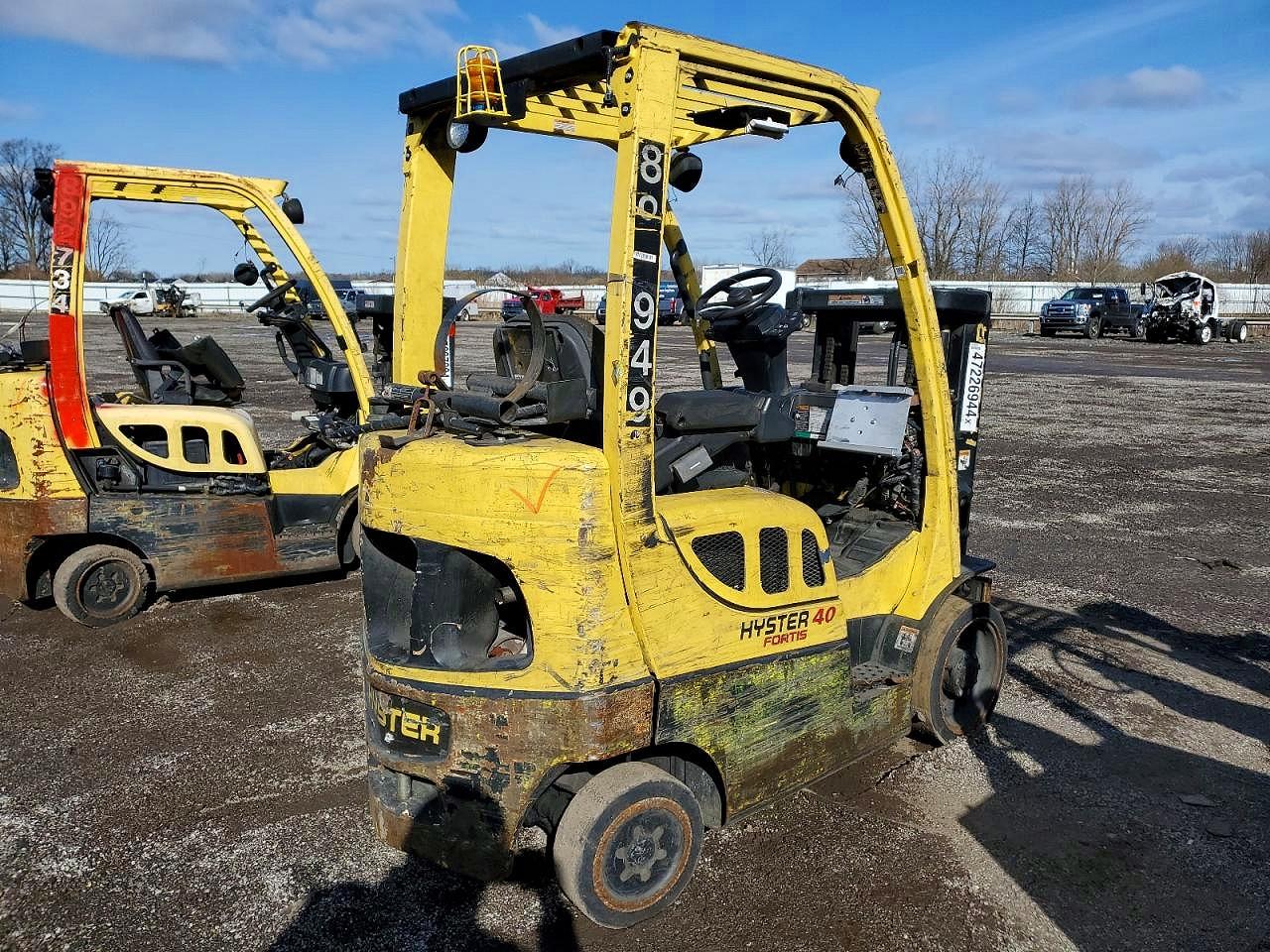 2008 HYSTER FORKLIFT · 4/10