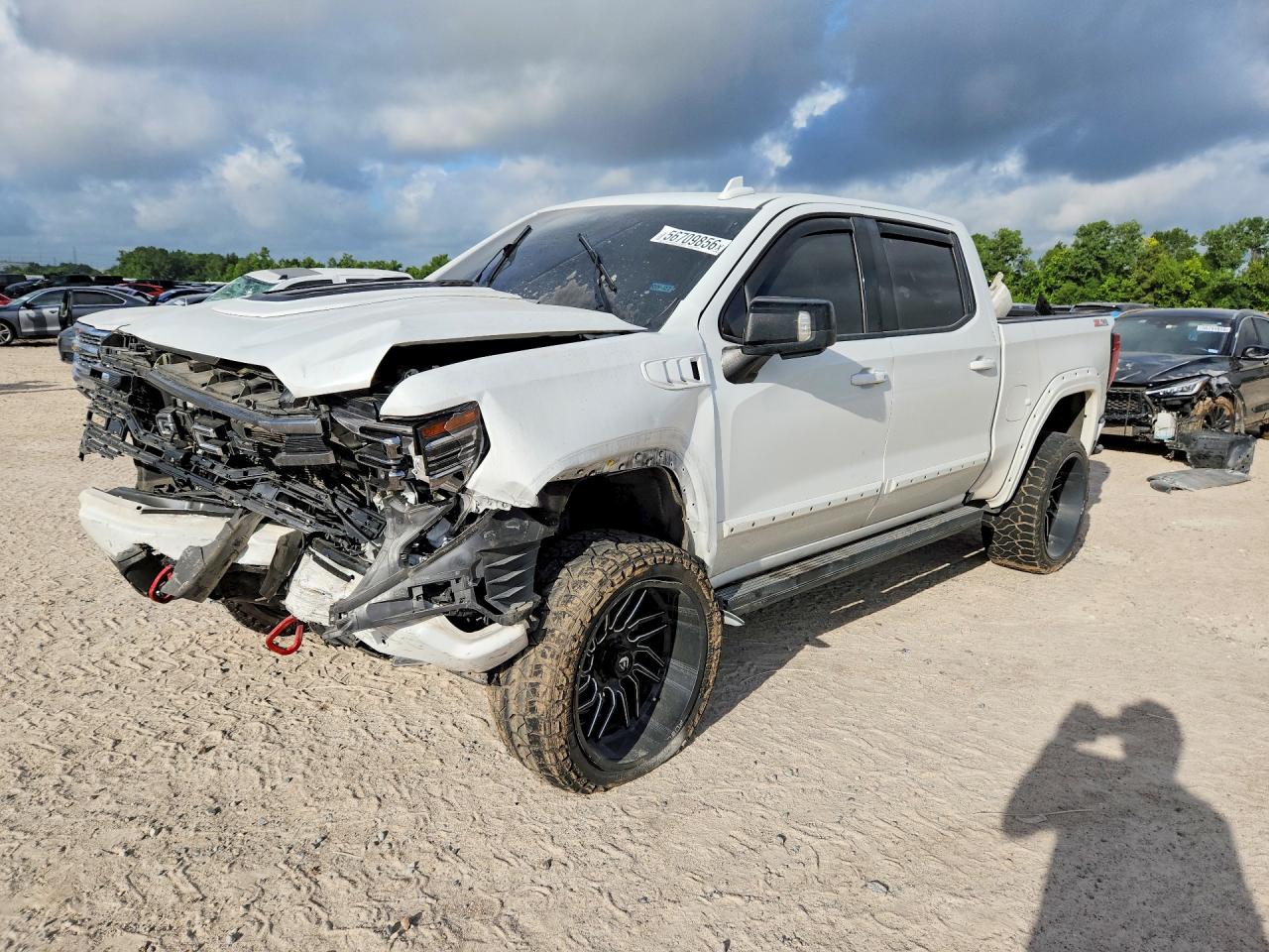 1GTUUEELXPZ116902 · 2023 GMC SIERRA