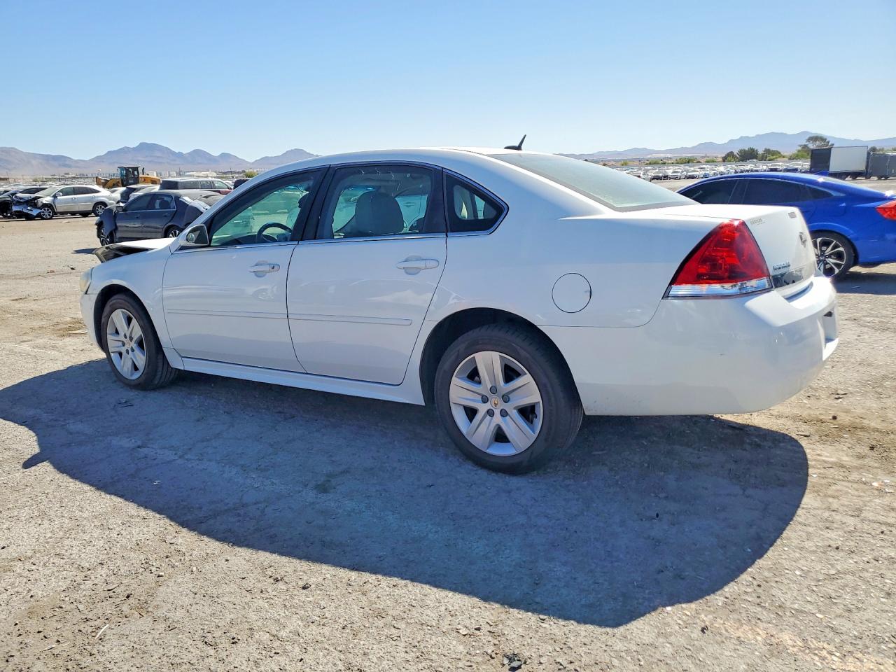 2G1WA5EK4B1120284 · 2011 CHEVROLET IMPALA · 2/12