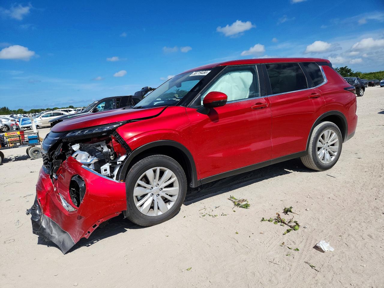 JA4J3UAB5TZ020564 · 2026 MITSUBISHI OUTLANDER
