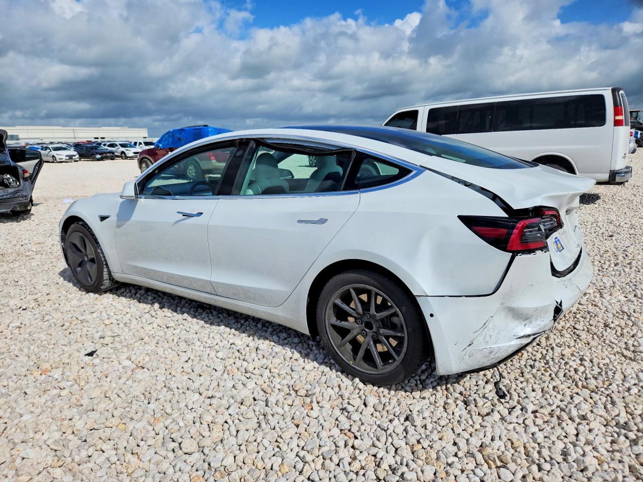 5YJ3E1EB0LF719964 · 2020 TESLA MODEL 3 · 2/12