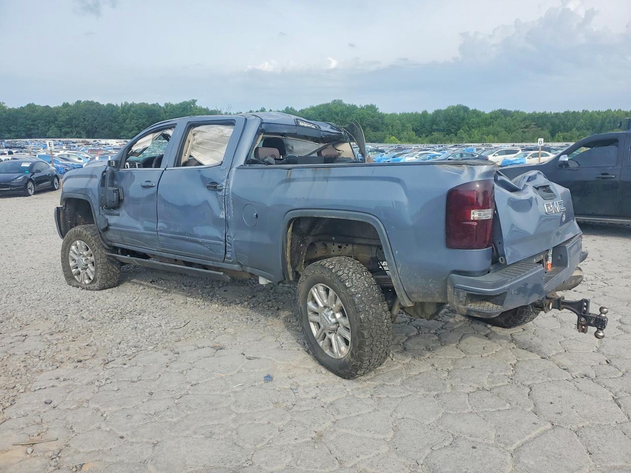 1GT12SE82GF202029 · 2016 GMC SIERRA · 2/12
