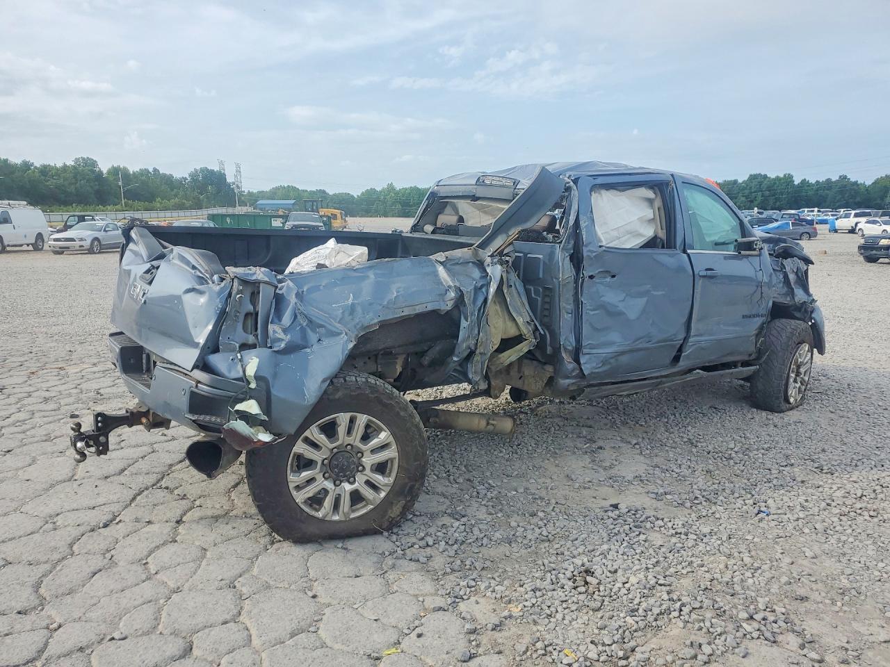 1GT12SE82GF202029 · 2016 GMC SIERRA · 3/12