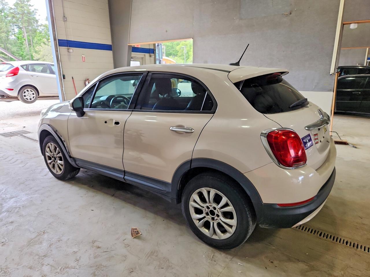 ZFBCFYBT9GP508330 · 2016 FIAT 500X · 2/12