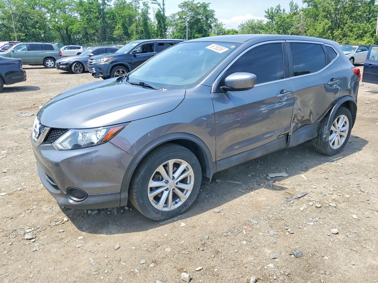 JN1BJ1CR0HW135464 · 2017 NISSAN ROGUE SPORT
