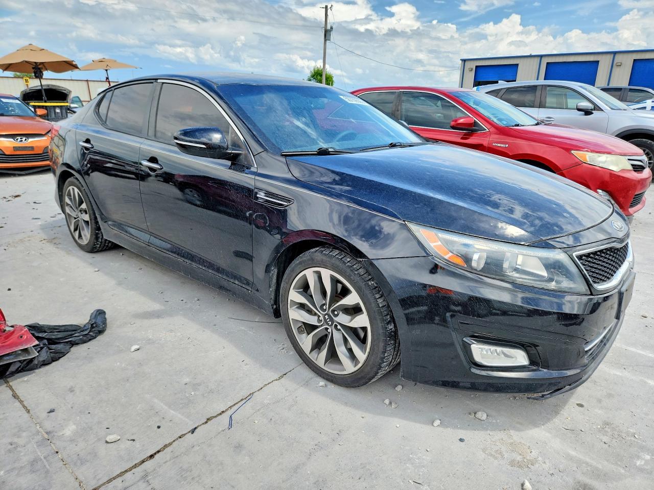 5XXGR4A7XFG393861 · 2015 KIA OPTIMA · 4/12
