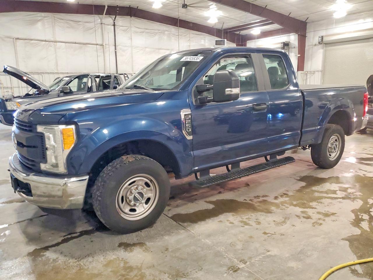 1FT7X2A66HED80372 · 2017 FORD F250