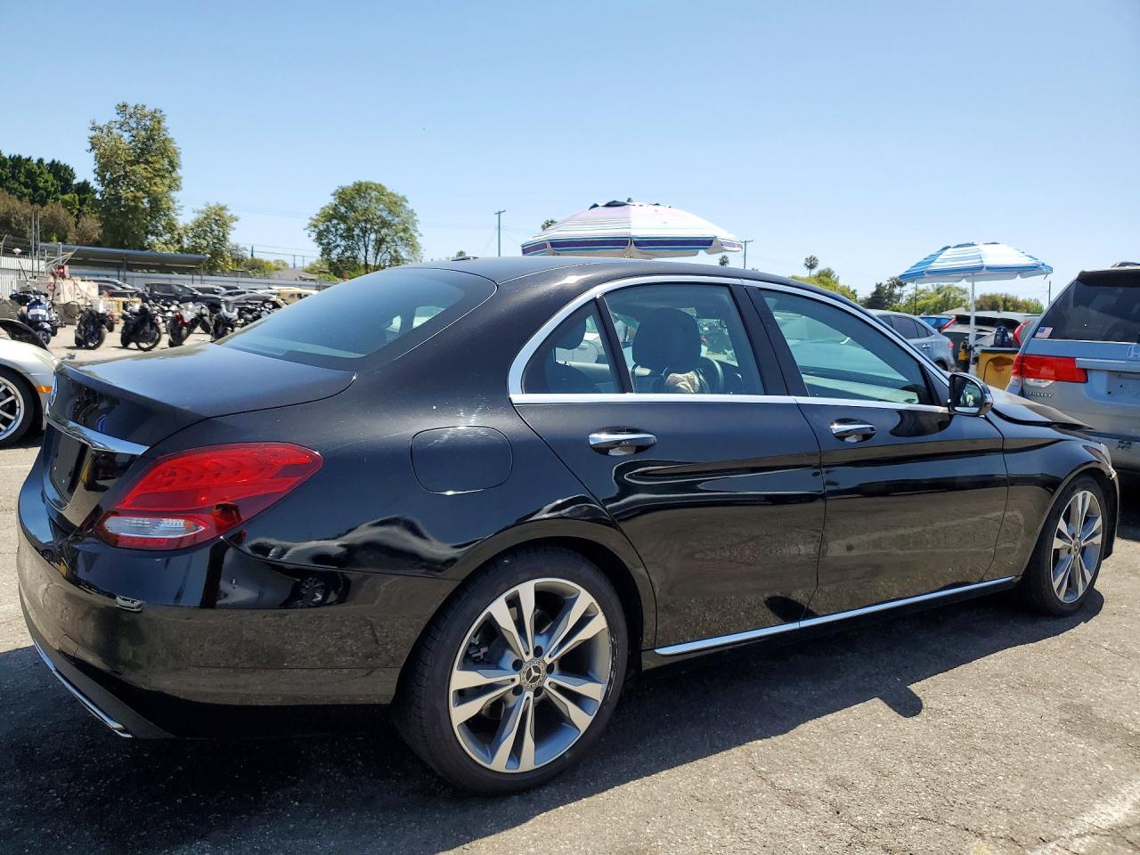 55SWF4JB1JU262403 · 2018 MERCEDES-BENZ C · 3/12