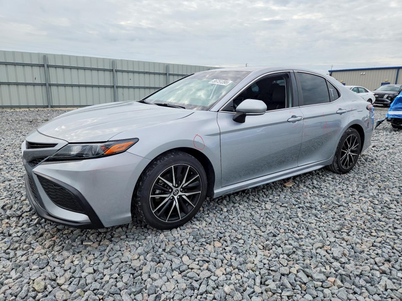 2022 TOYOTA CAMRY