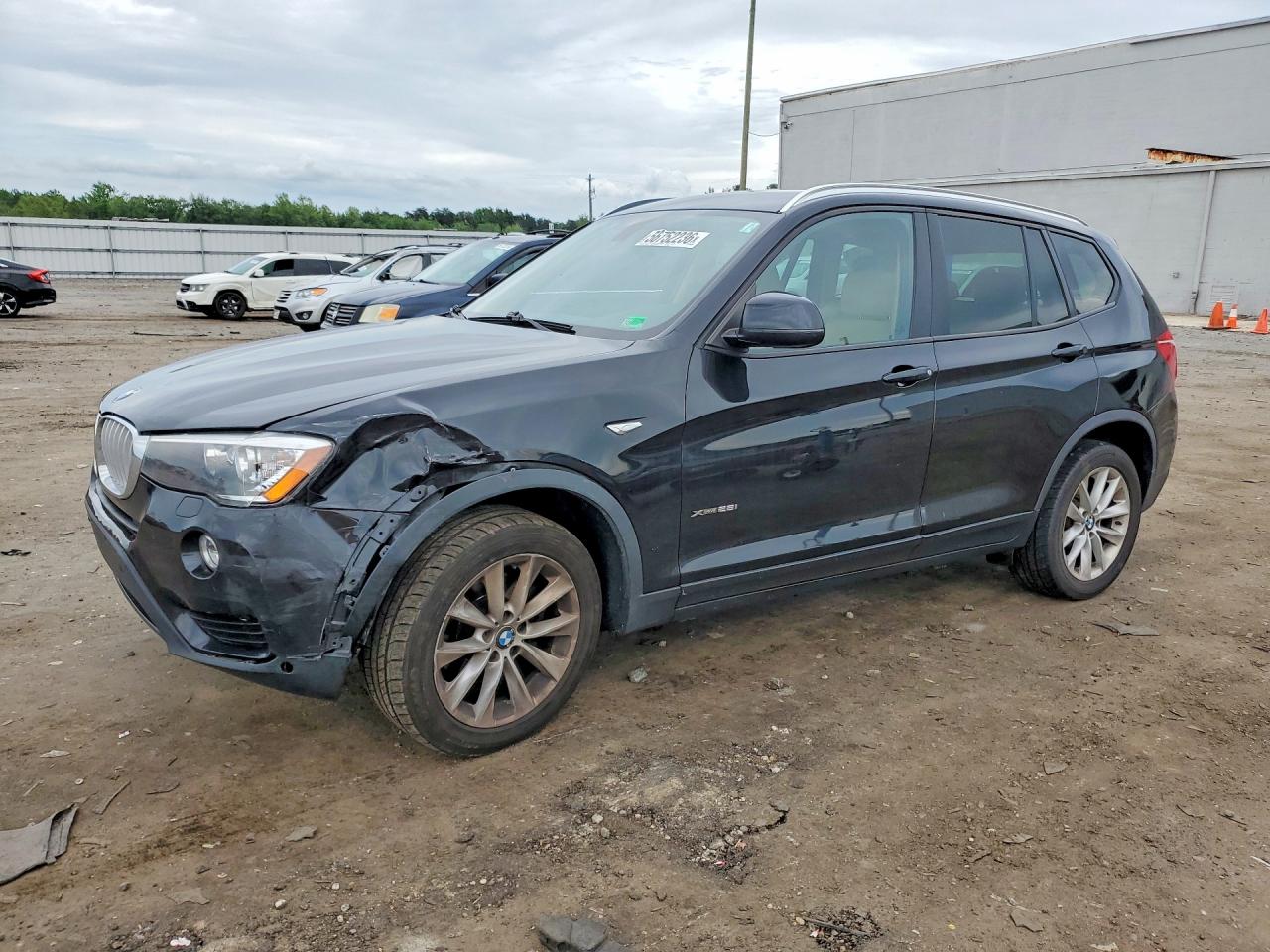 5UXWX9C52F0D56400 · 2015 BMW X3