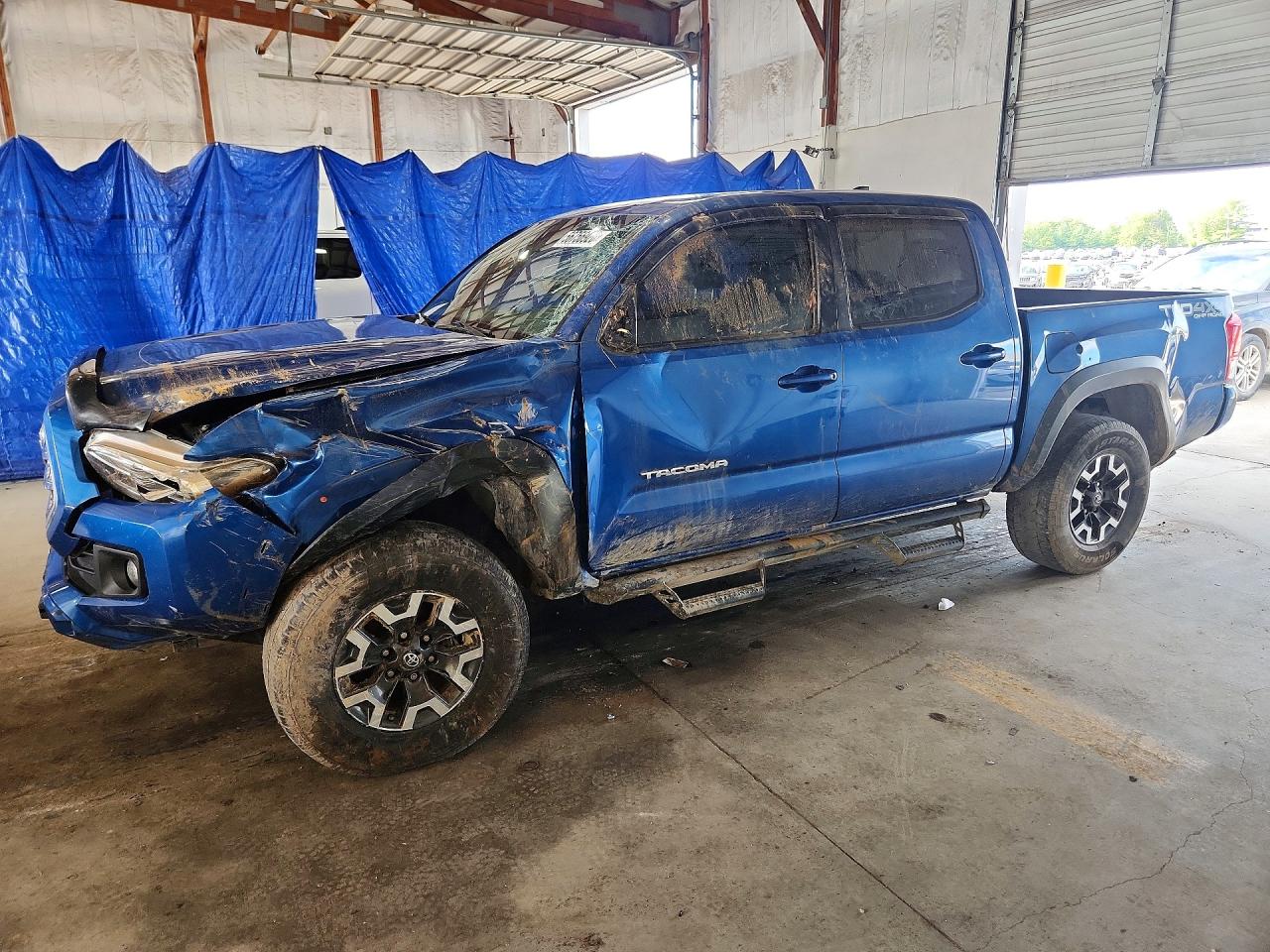 3TMCZ5AN2HM101916 · 2017 TOYOTA TACOMA