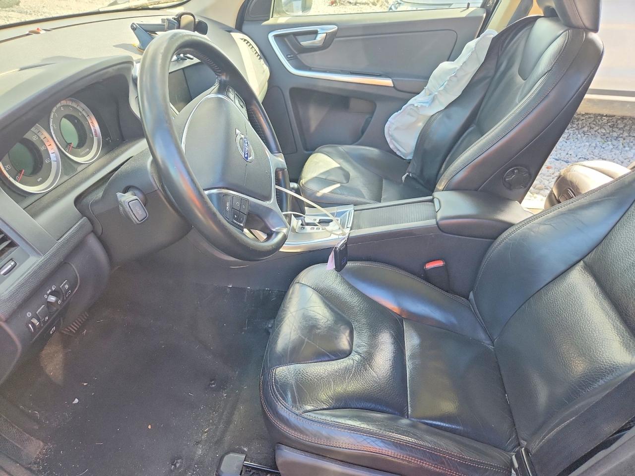 YV4952DL5C2297376 · 2012 VOLVO XC60 · 7/12
