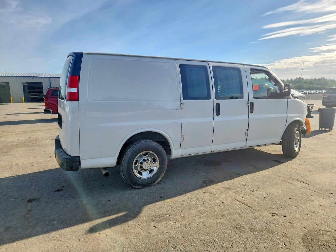 1GCWGAFP4K1368971 · 2019 CHEVROLET EXPRESS G2500 · 3/13
