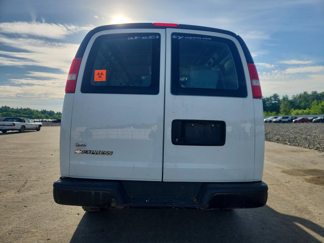 1GCWGAFP4K1368971 · 2019 CHEVROLET EXPRESS G2500 · 6/13