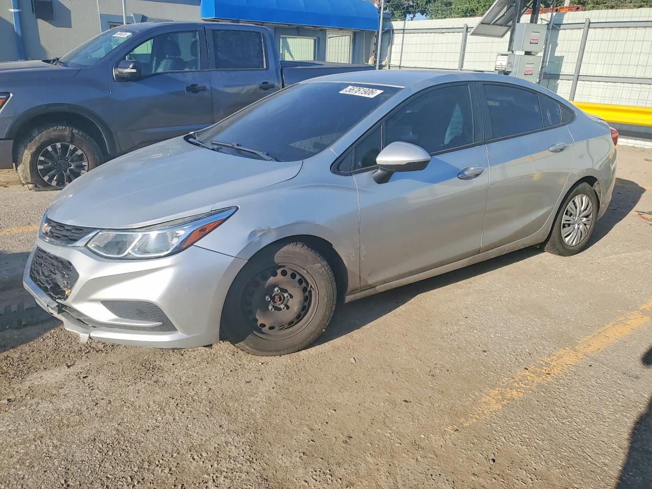 1G1BC5SM8H7129273 · 2017 CHEVROLET CRUZE