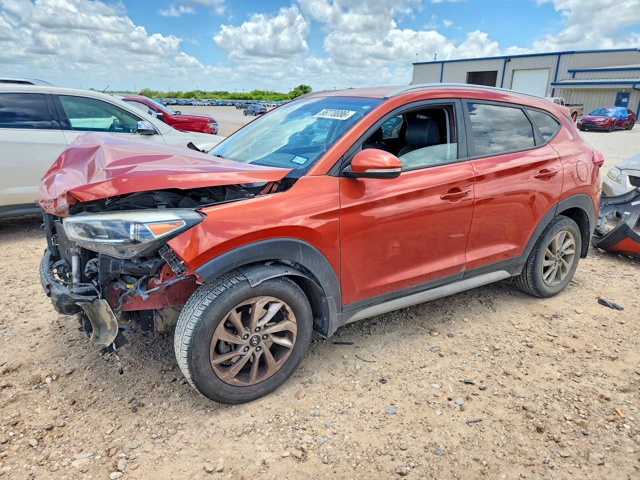 KM8J3CA45HU460950 · 2017 HYUNDAI TUCSON
