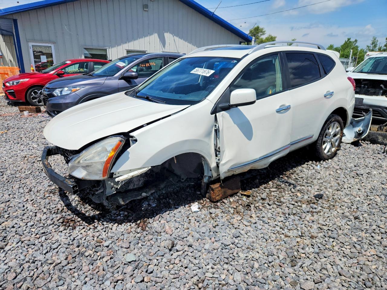 JN8AS5MV6BW302172 · 2011 NISSAN ROGUE
