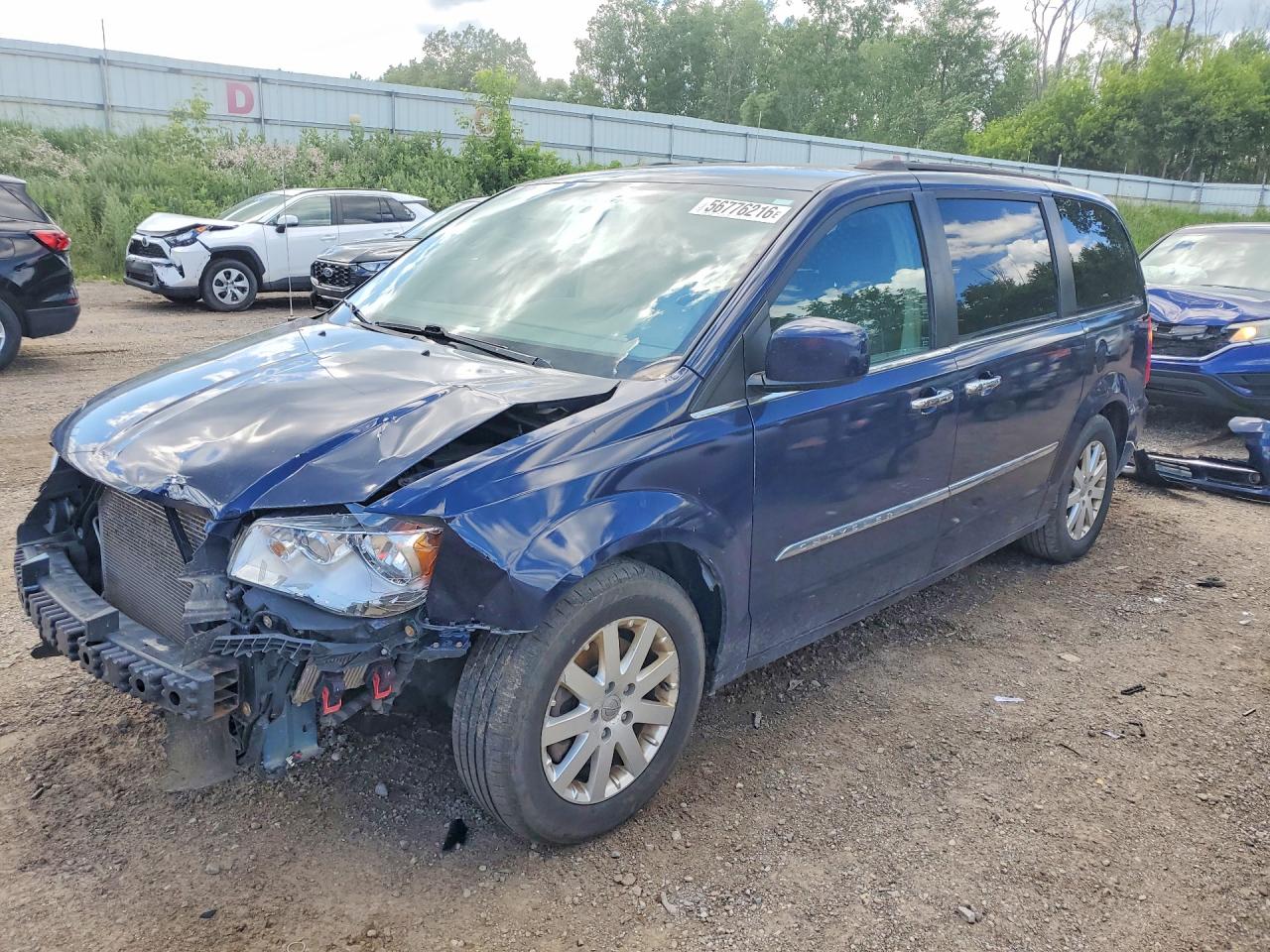 2C4RC1BG2GR104178 · 2016 CHRYSLER TOWN & COUNTRY