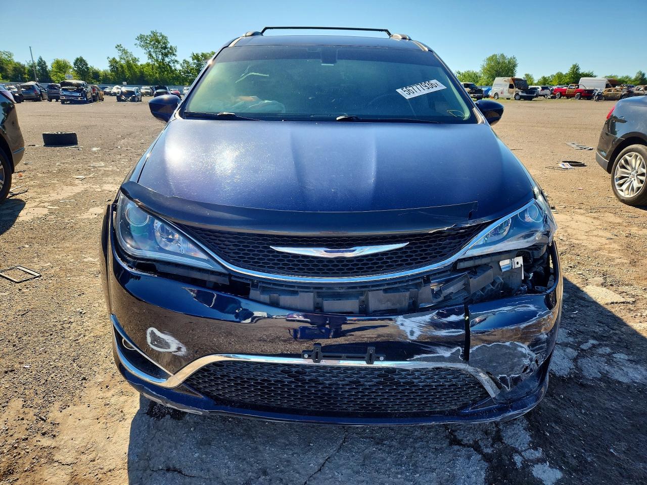 2C4RC1EG8JR104141 · 2018 CHRYSLER PACIFICA · 5/13