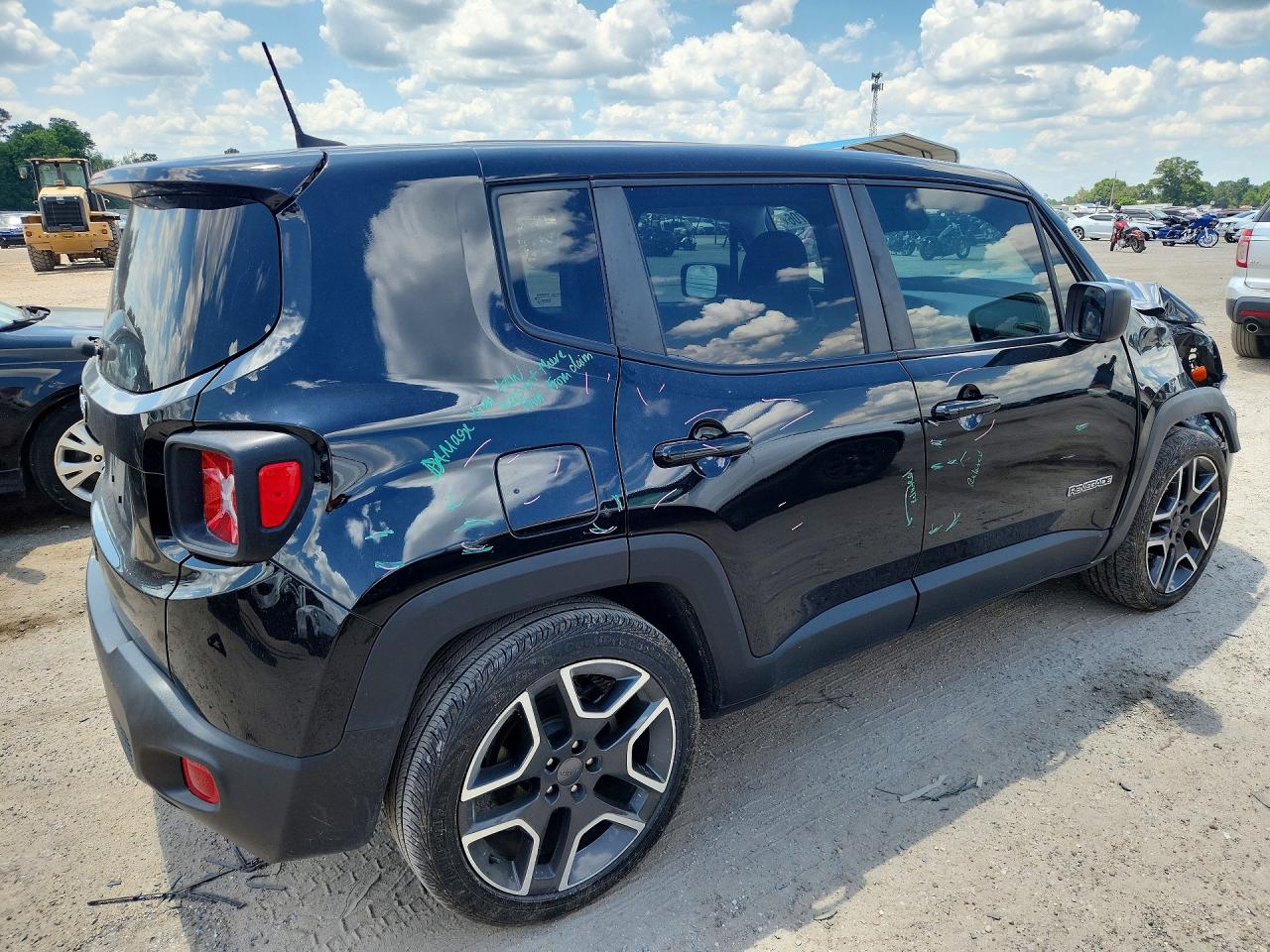 ZACNJCABXMPM65189 · 2021 JEEP RENEGADE · 3/13