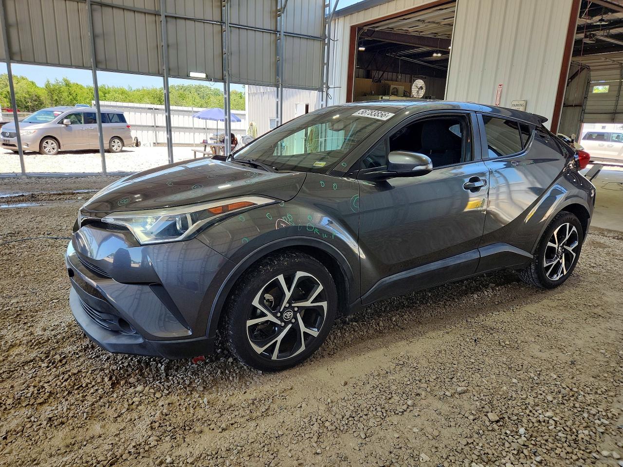 NMTKHMBX7JR006247 · 2018 TOYOTA C-HR