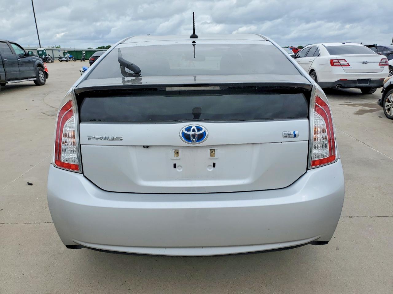 JTDKN3DU9C5414264 · 2012 TOYOTA PRIUS · 6/12