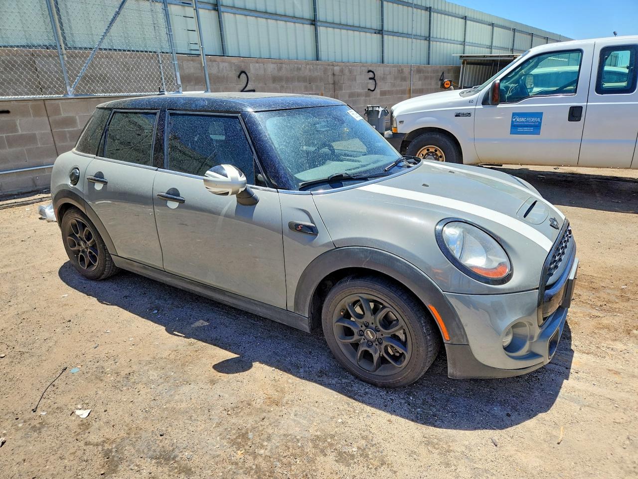 WMWXU3C54F2B56969 · 2015 MINI COOPER · 4/12