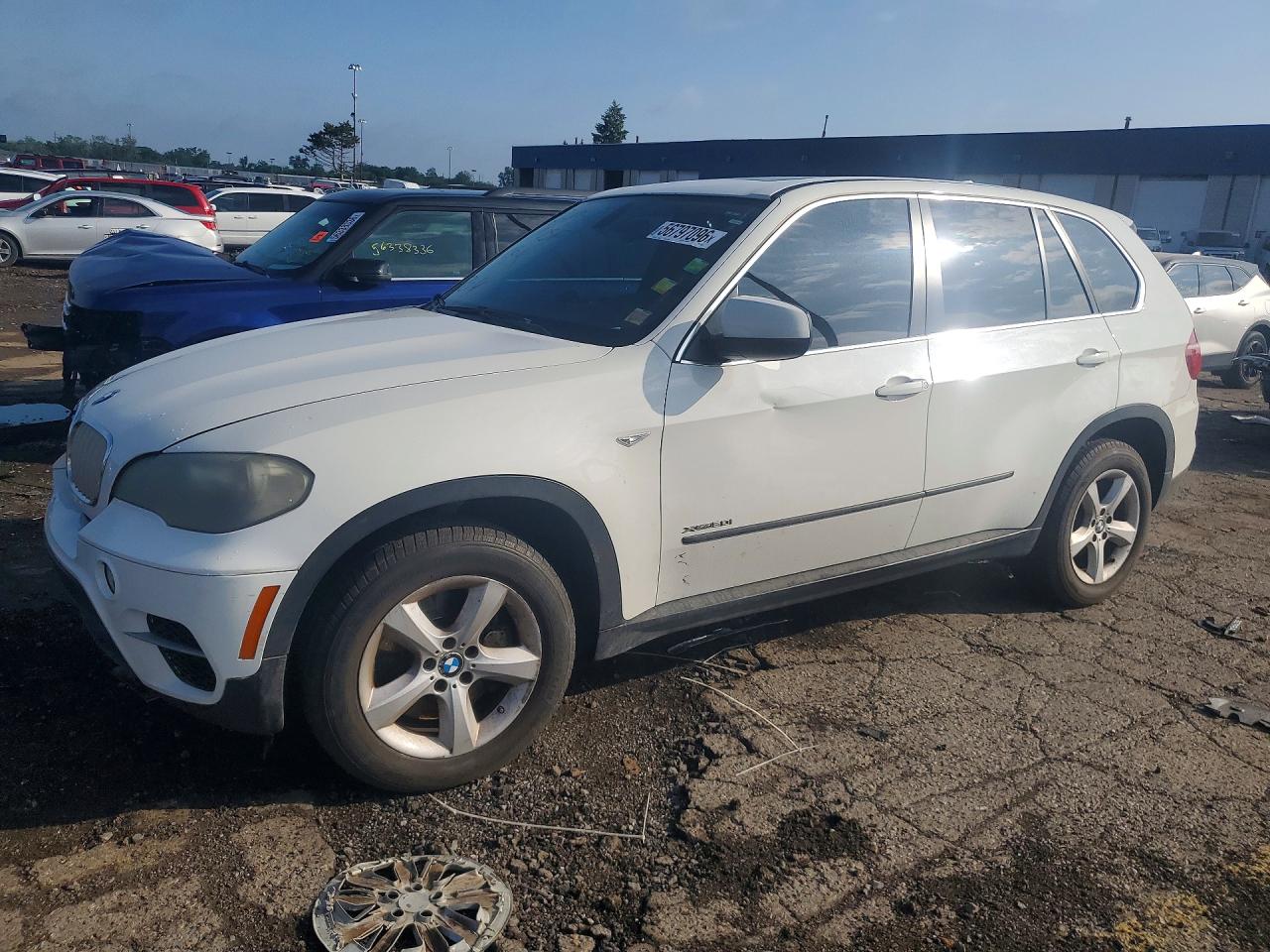 5UXZV8C50BL419304 · 2011 BMW X5