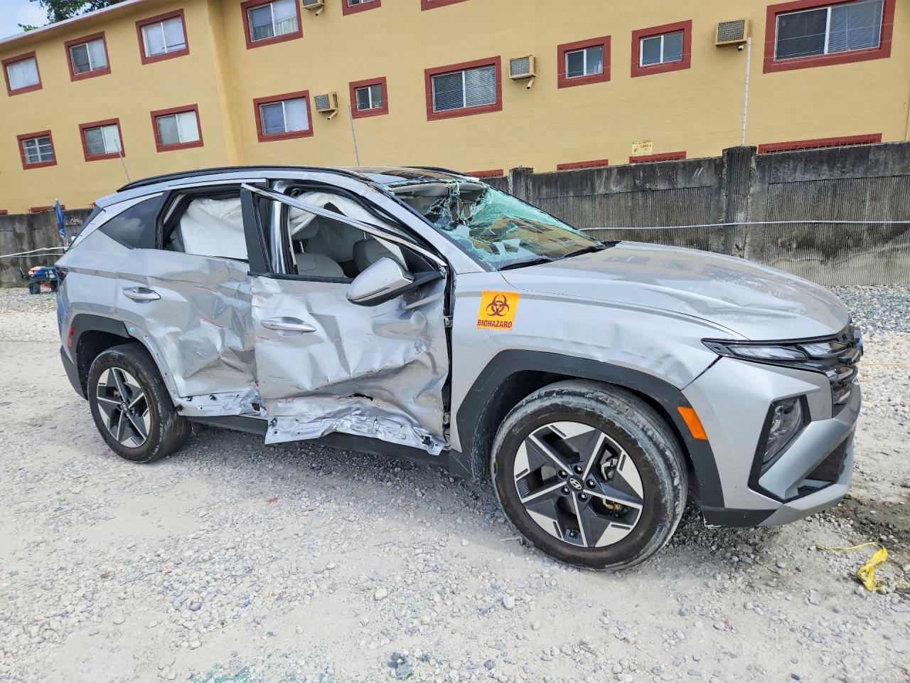 KM8JCDD17SU247903 · 2025 HYUNDAI TUCSON · 4/12
