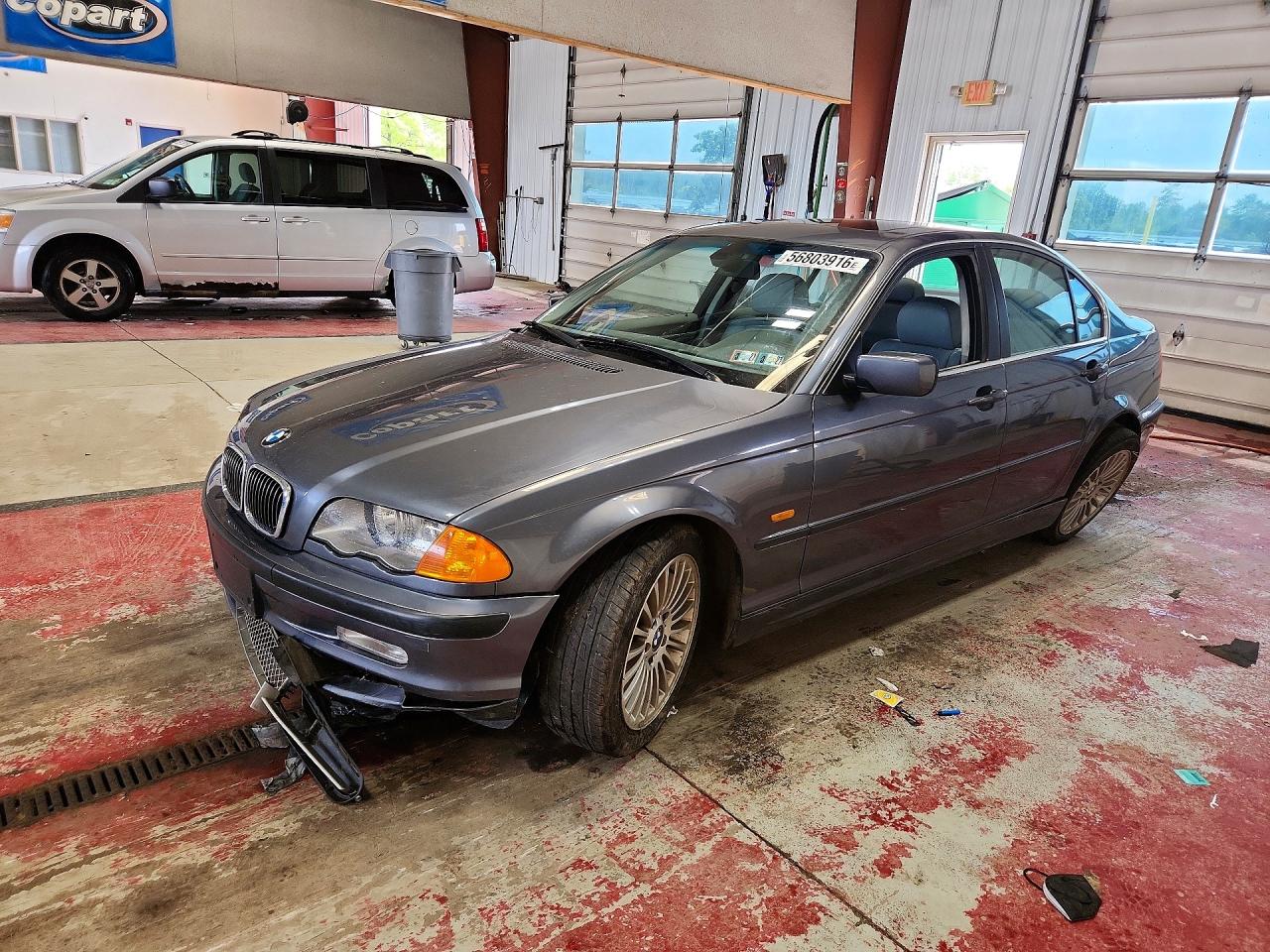 2001 BMW 330