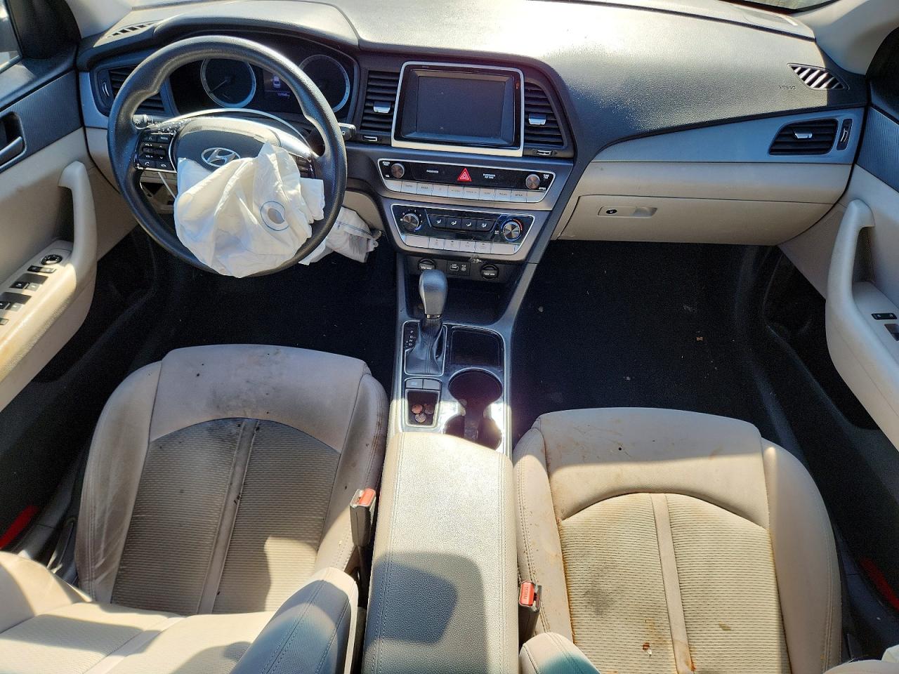 5NPE24AF0JH711681 · 2018 HYUNDAI SONATA · 8/12