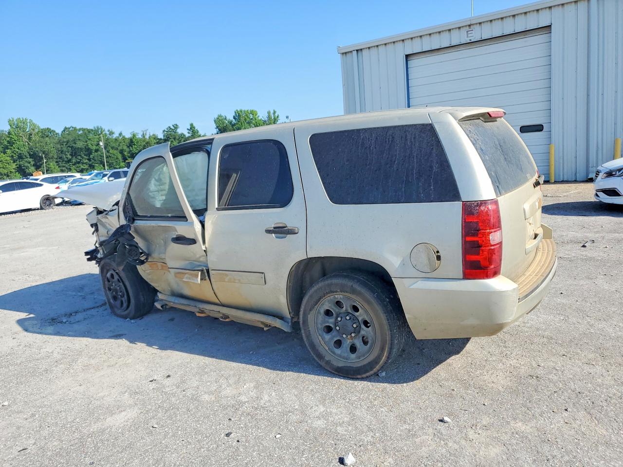 1GNLC2E01ER221920 · 2014 CHEVROLET TAHOE · 2/12