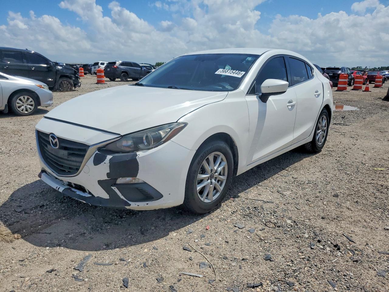 JM1BM1U73G1294105 · 2016 MAZDA 3