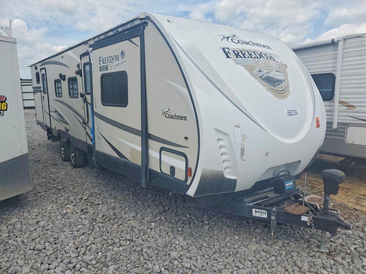 5ZT2FEXB9GA022934 · 2016 FOREST RIVER FREEDOM EX