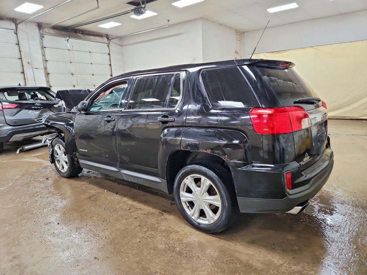 2GKFLSEK9H6165463 · 2017 GMC TERRAIN · 2/13